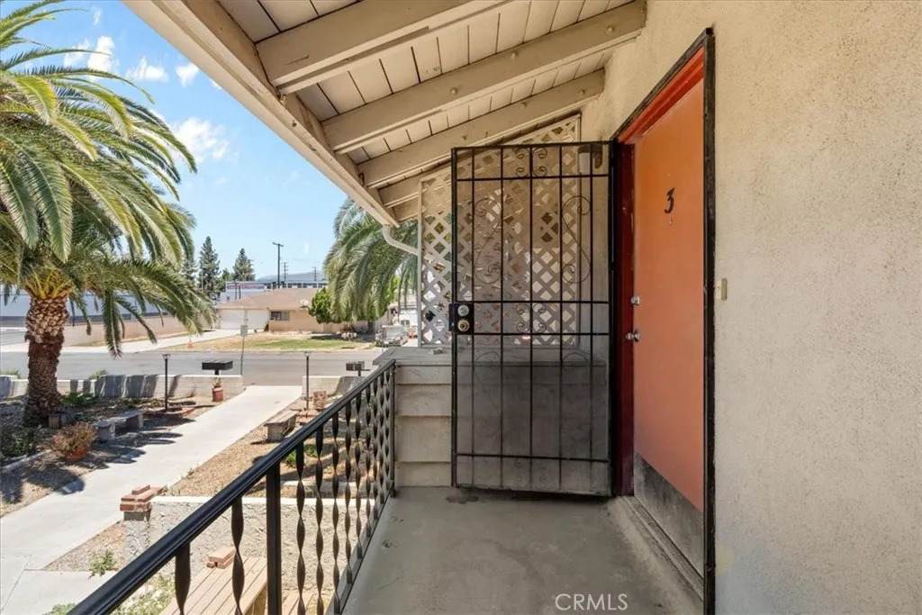 5351 Maitland Ave., Unit 3 Street - Photo 1