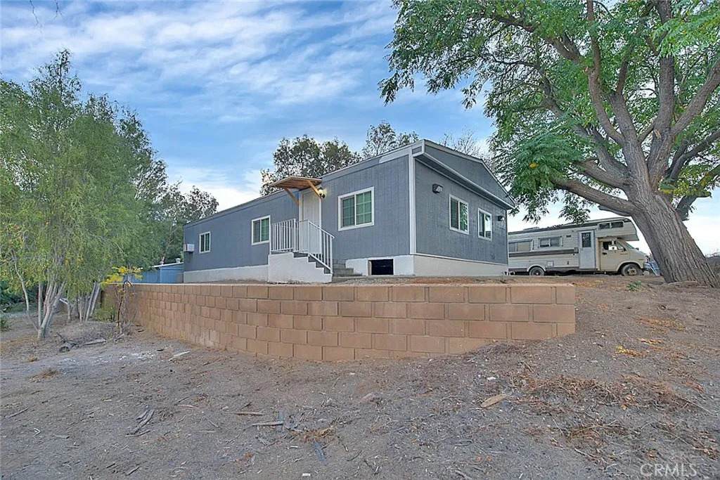 22784 Grand - Photo 1
