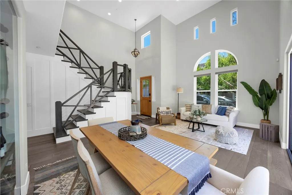 2639 Orange Ave - Photo 1
