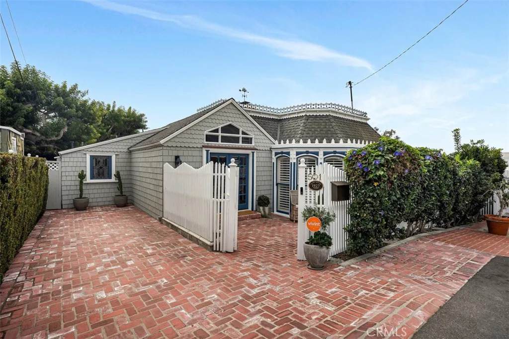 https://bt-photos.global.ssl.fastly.net/sandiego/orig_boomver_1_306768809-1.jpg