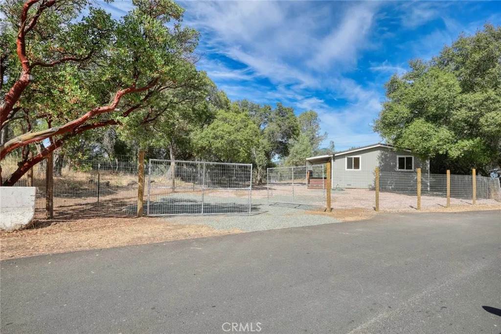 3304 Toyon - Photo 1