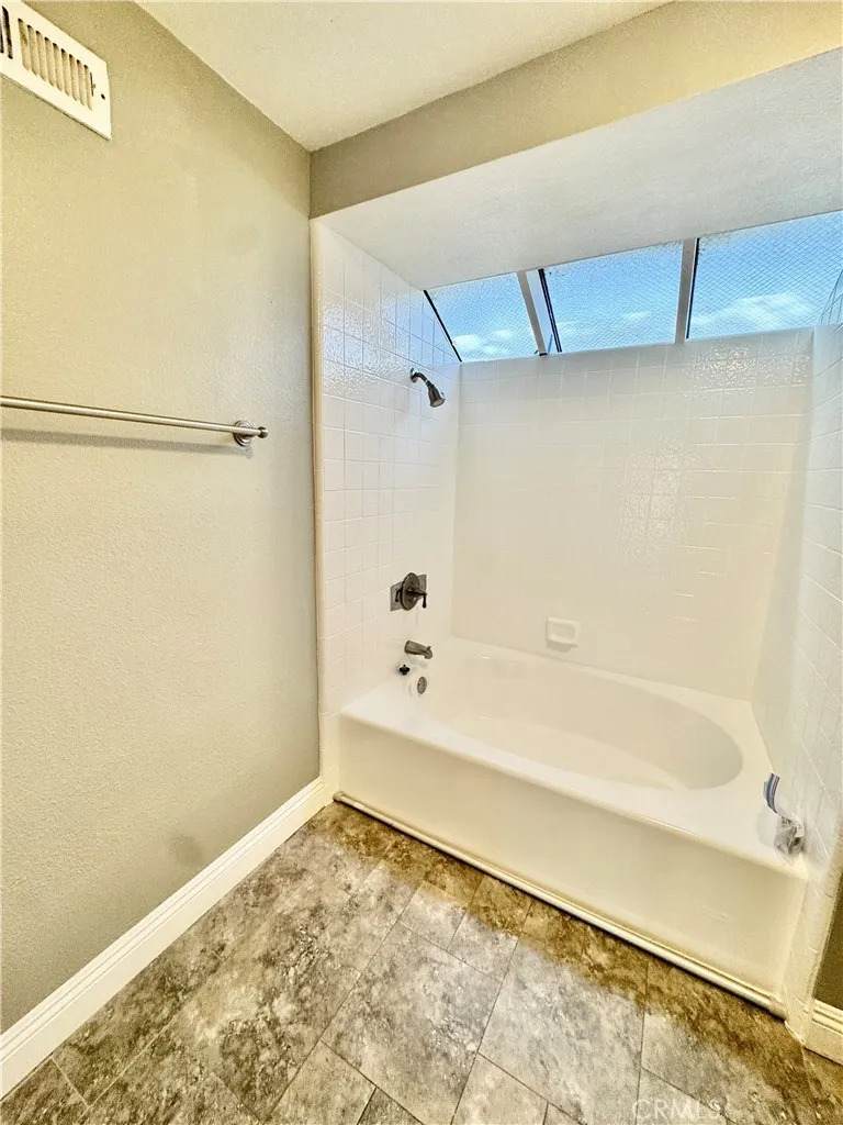 https://bt-photos.global.ssl.fastly.net/sandiego/orig_boomver_1_306772235-1.jpg