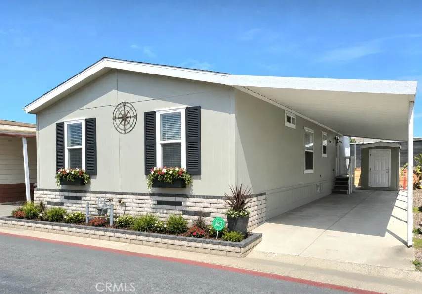 21851 Newland St. - Photo 1