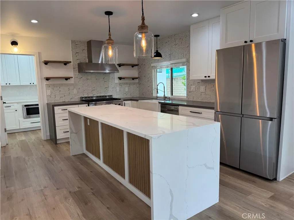 380 Mira Loma Pl - Photo 1