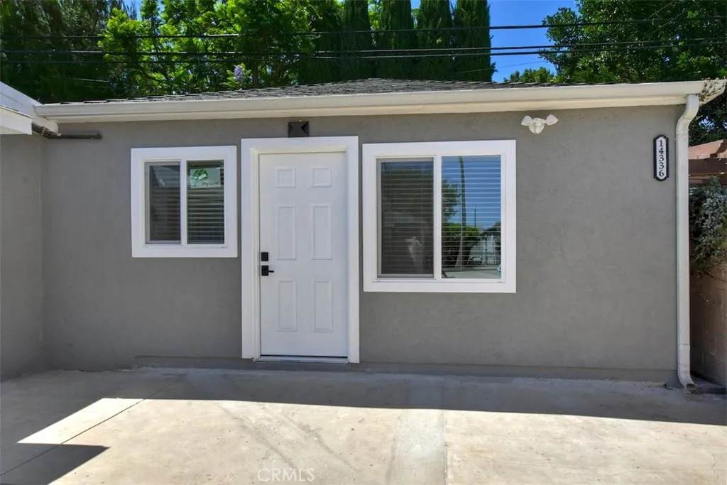 14336 Tiara Street - Photo 1