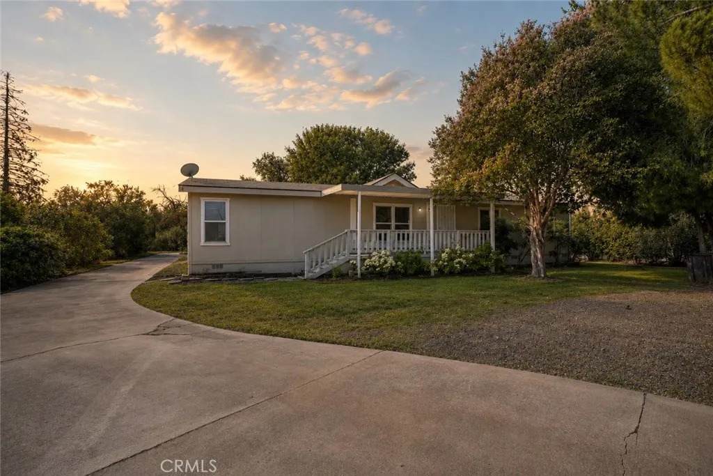 2924 South Bear Creek - Photo 1