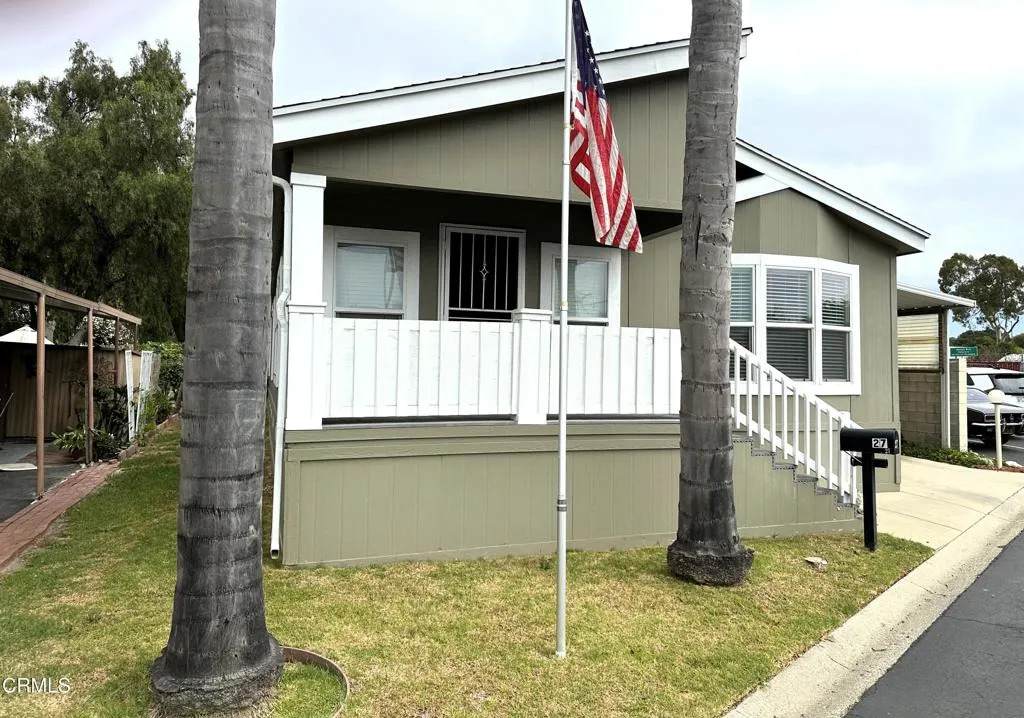 27 Copland - Photo 1