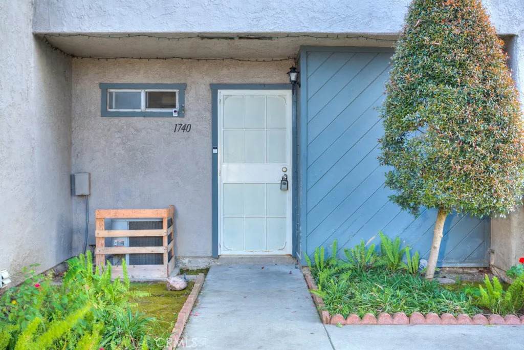 1740 Puente - Photo 1
