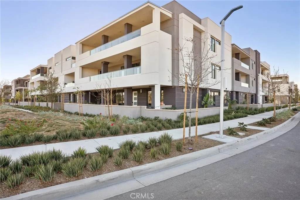16123 Dawn Way - Photo 1