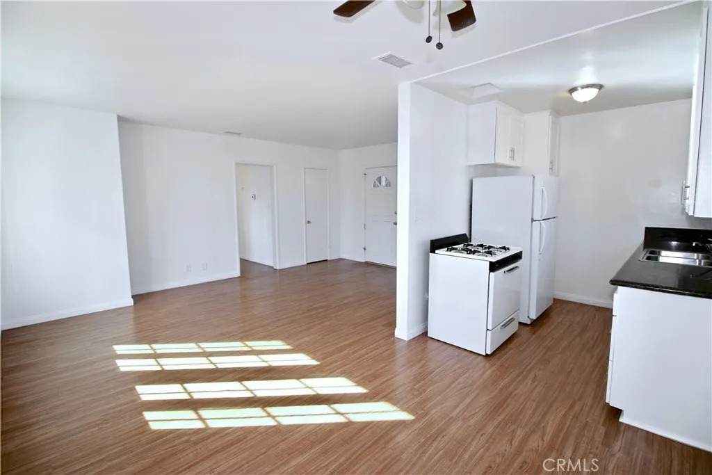 https://bt-photos.global.ssl.fastly.net/sandiego/orig_boomver_1_306779465-1.jpg