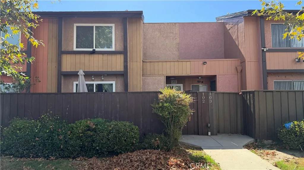 8435 Burnet - Photo 1