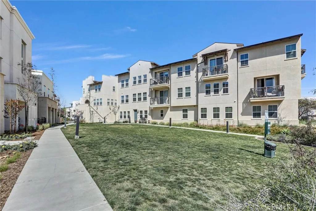 5200 Beachside Lane - Photo 1