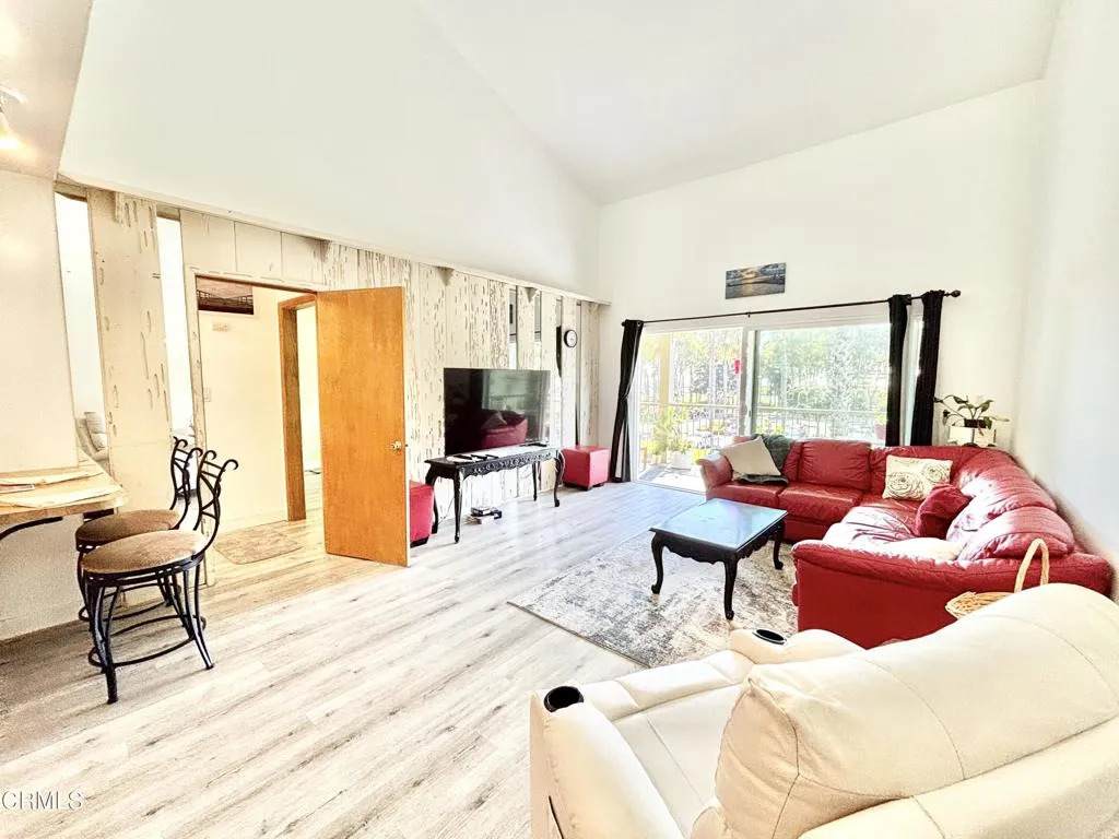 550 Ebbtide Circle - Photo 1