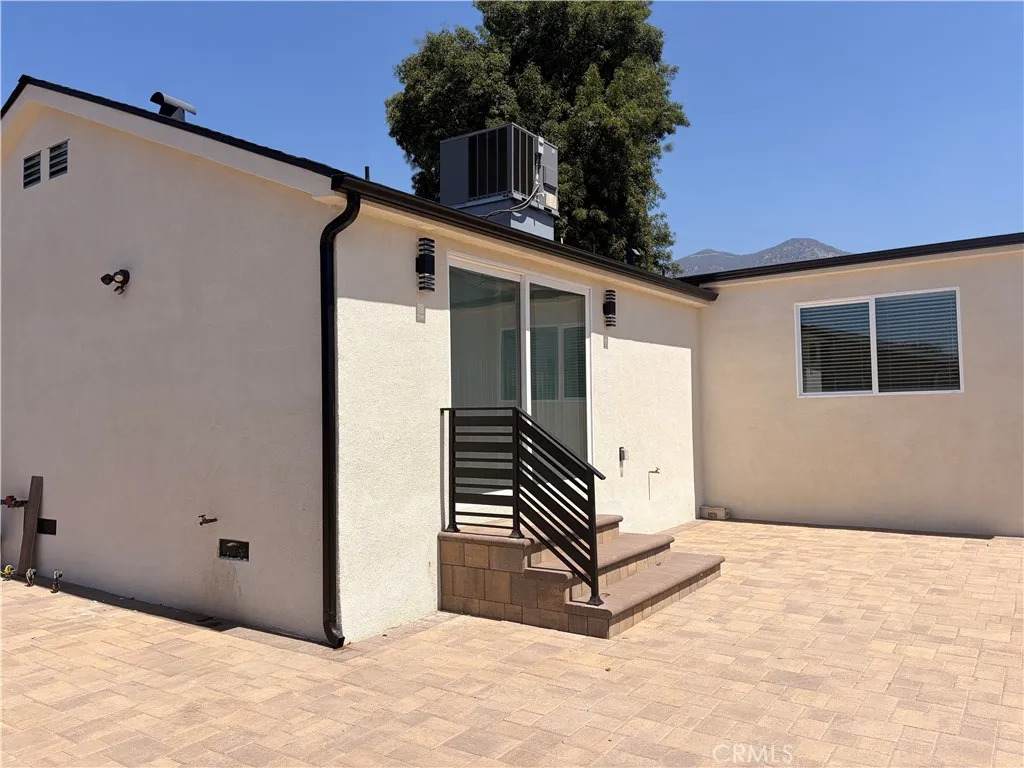 https://bt-photos.global.ssl.fastly.net/sandiego/orig_boomver_1_306780165-1.jpg