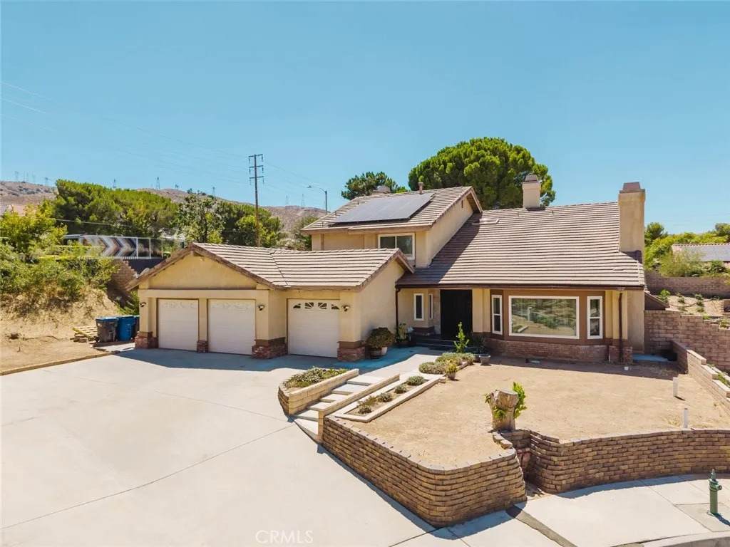 41201 Laidlaw Lane - Photo 1