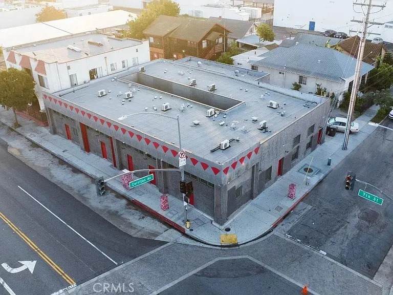 1100 7th Street - Photo 1