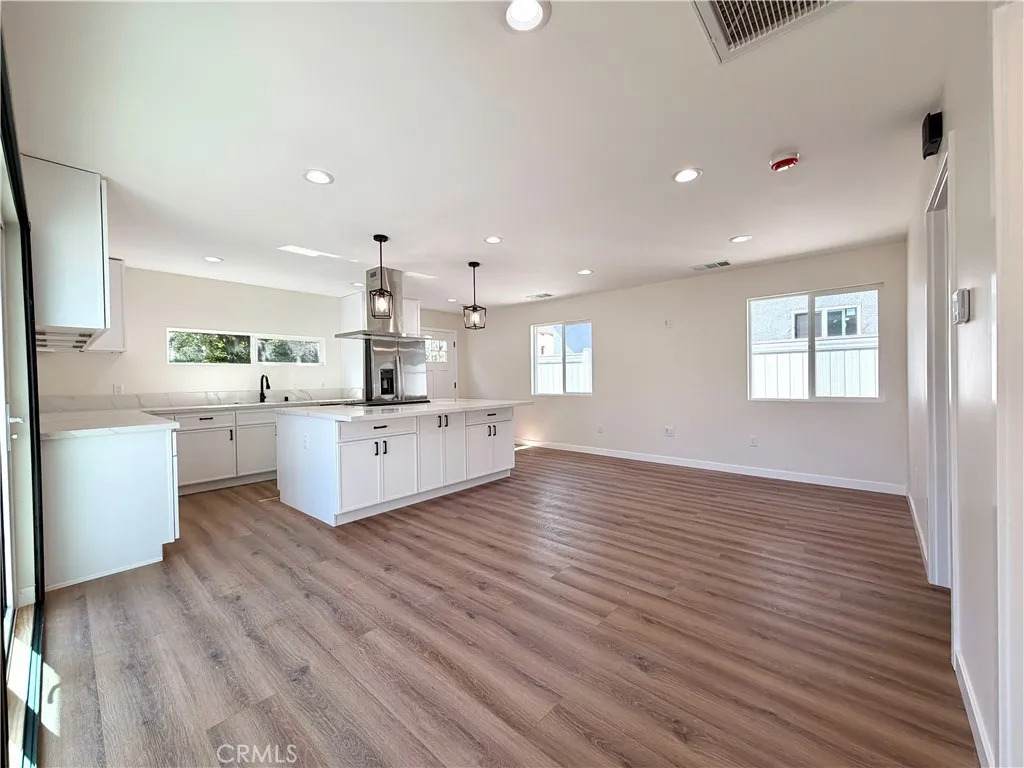 https://bt-photos.global.ssl.fastly.net/sandiego/orig_boomver_1_306781367-1.jpg