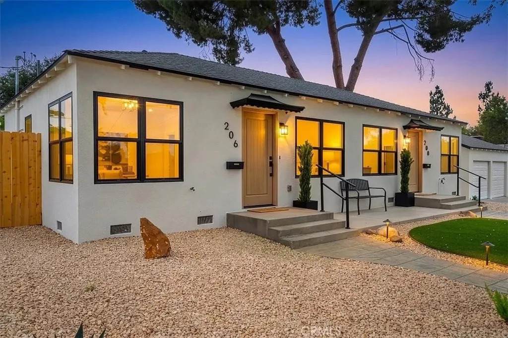 206 Olive - Photo 1