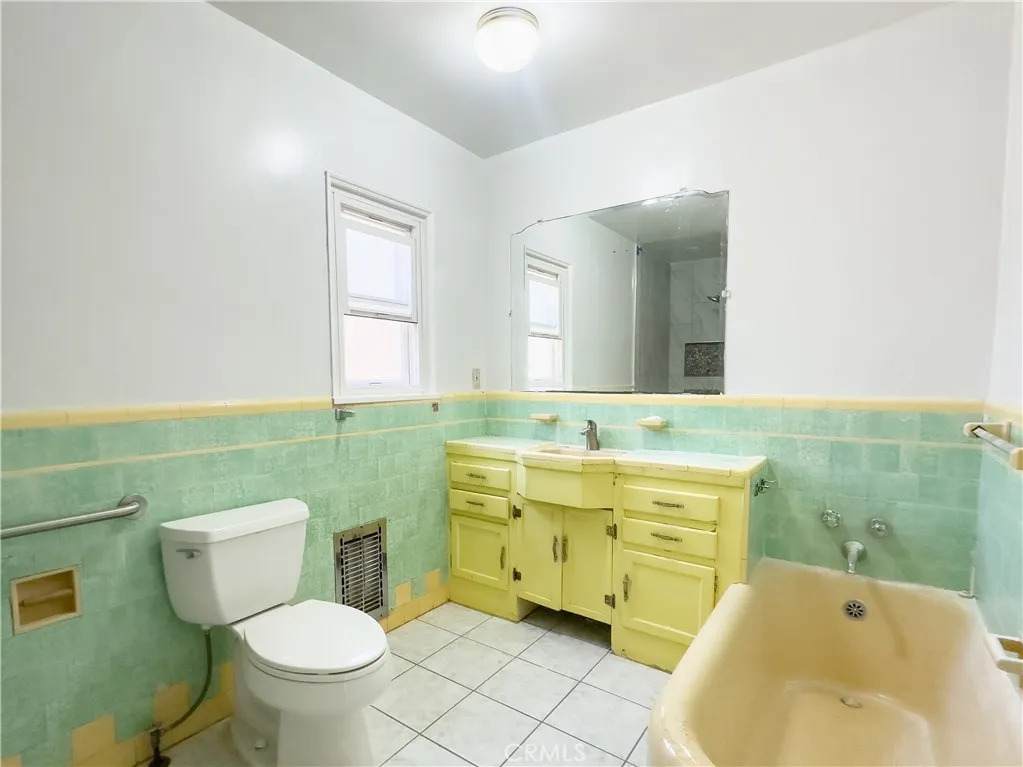 https://bt-photos.global.ssl.fastly.net/sandiego/orig_boomver_1_306782377-1.jpg