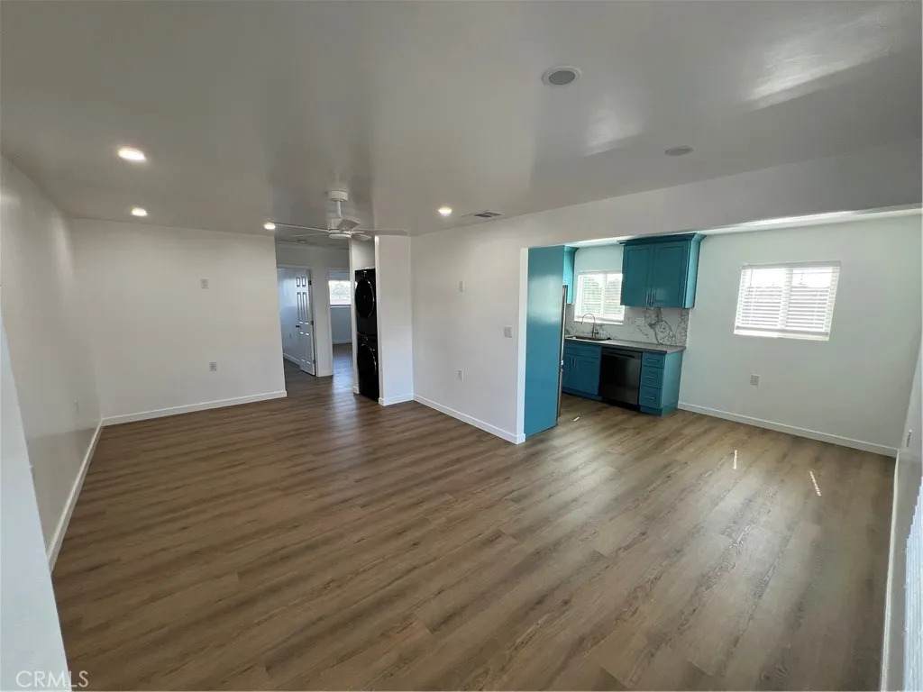 1541 Hope Street - Photo 1