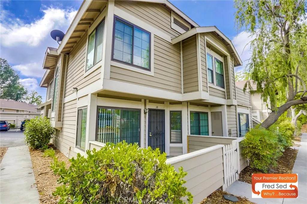 11350 Foothill - Photo 1