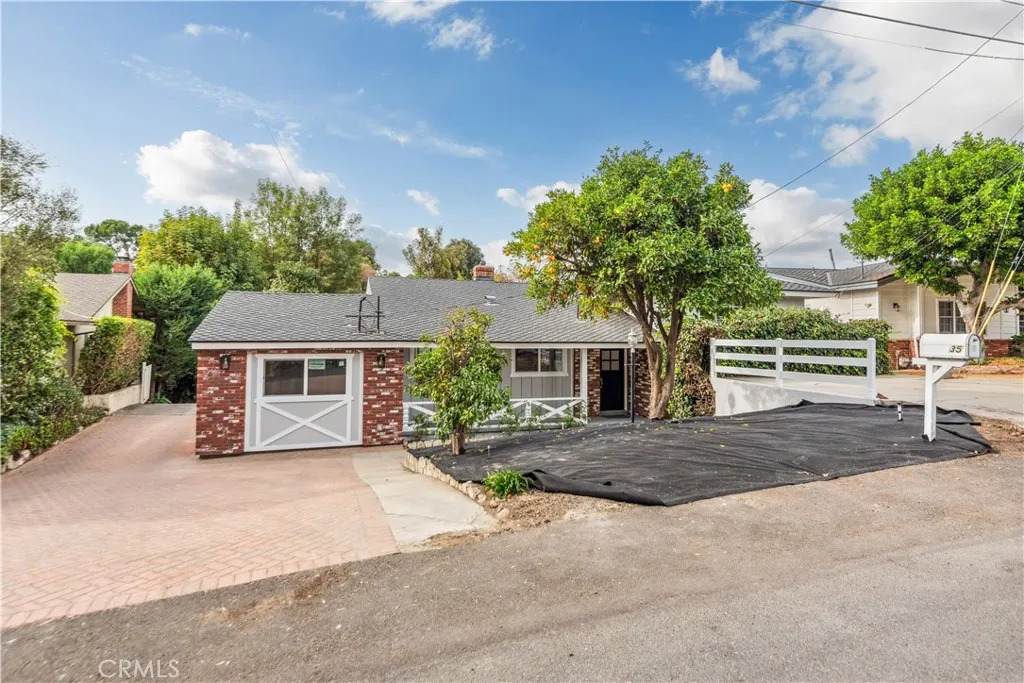 35 Buckskin Lane - Photo 1