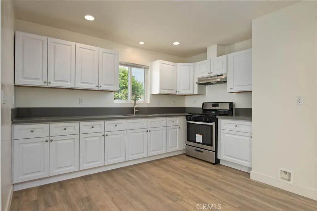 12516 San Fernando - Photo 1