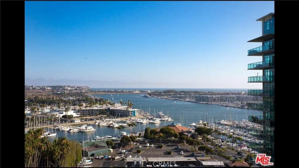 https://bt-photos.global.ssl.fastly.net/sandiego/orig_boomver_1_306786149-1.jpg