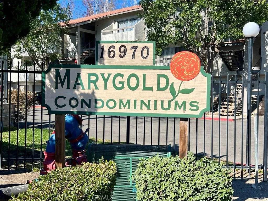 16970 Marygold - Photo 1