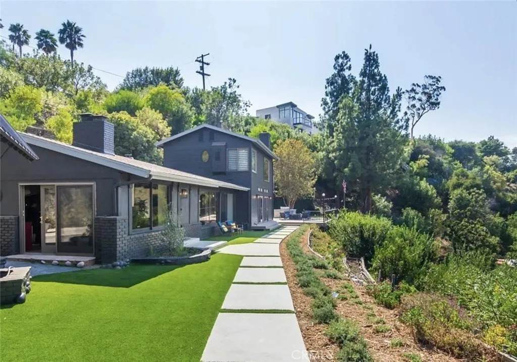 https://bt-photos.global.ssl.fastly.net/sandiego/orig_boomver_1_306786941-1.jpg