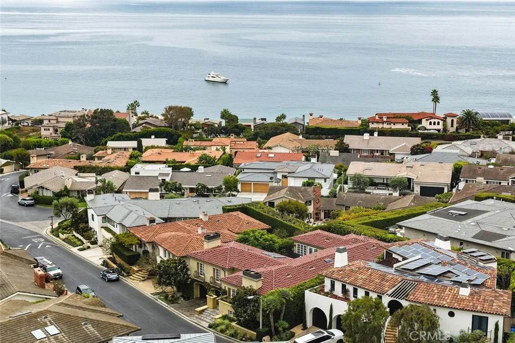 https://bt-photos.global.ssl.fastly.net/sandiego/orig_boomver_1_306786992-1.jpg