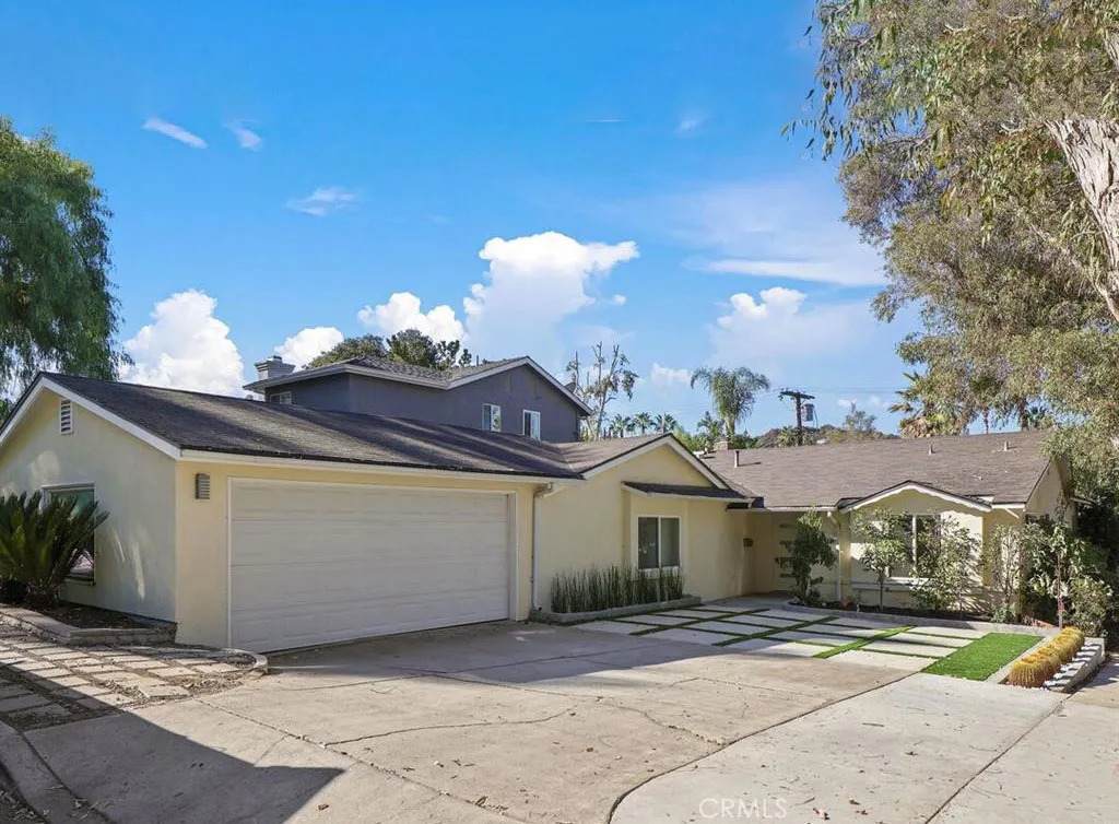 4559 Don Pio - Photo 1