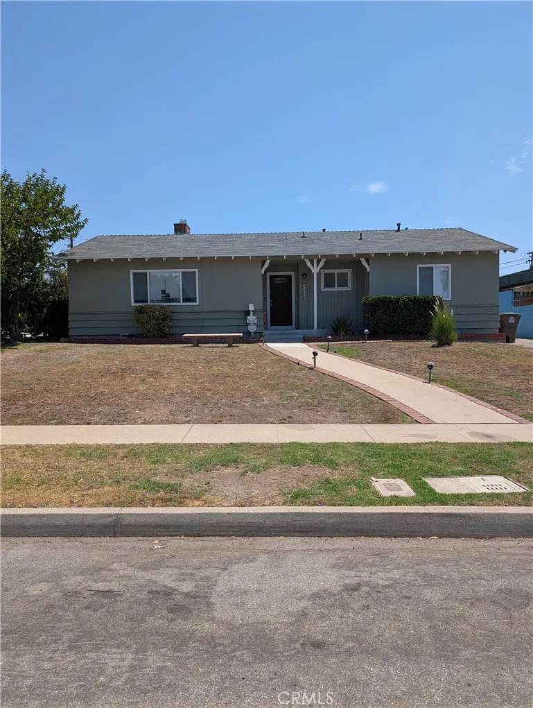 1400 Lynoak Dr - Photo 1