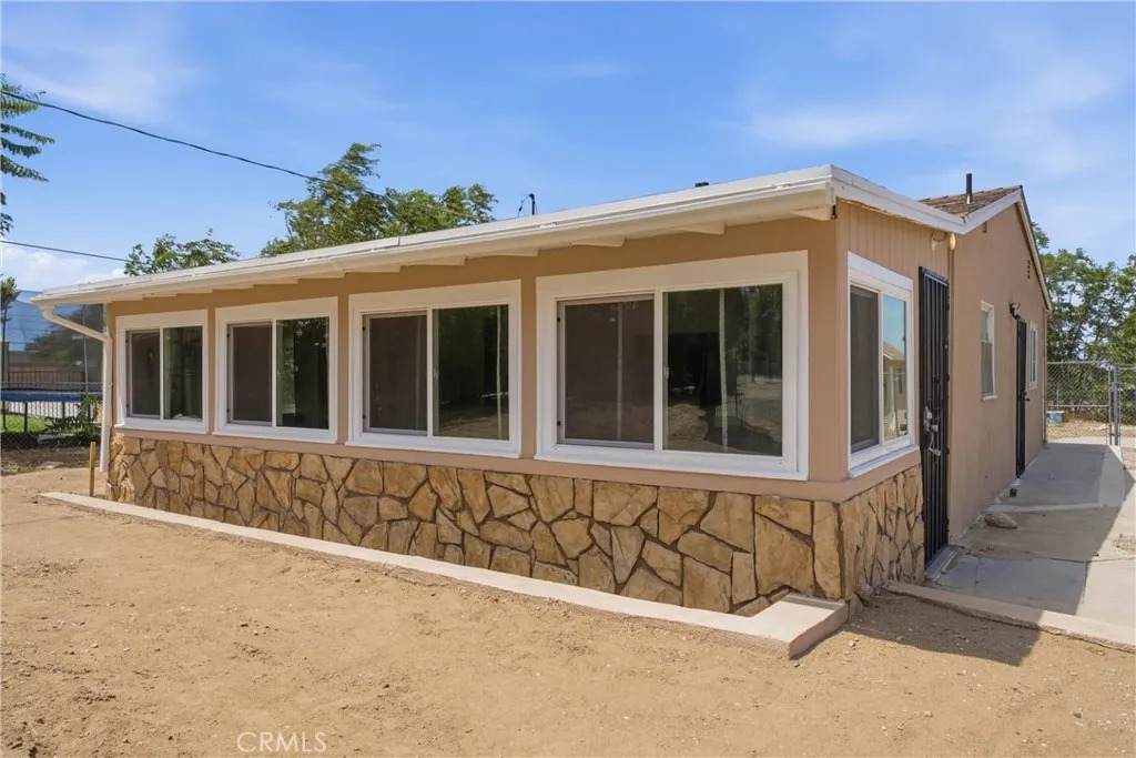 4851 Avenue M8 - Photo 1