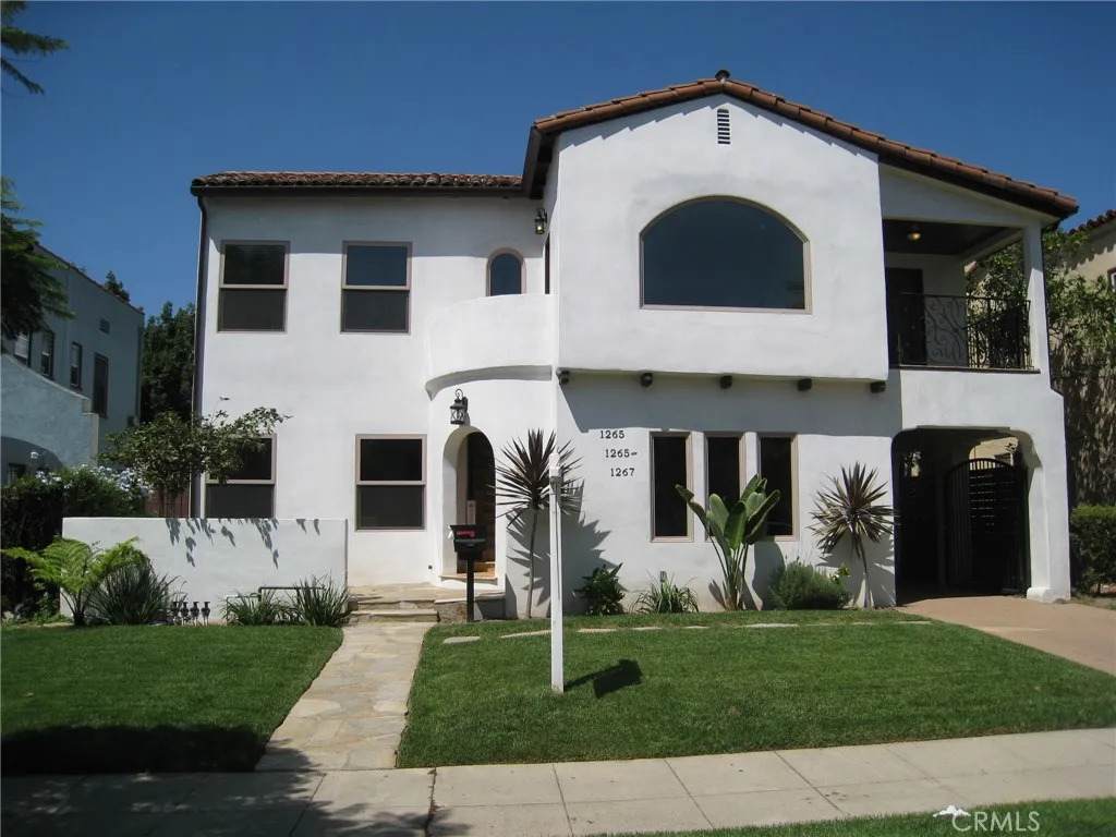 1265 Cloverdale Ave - Photo 1