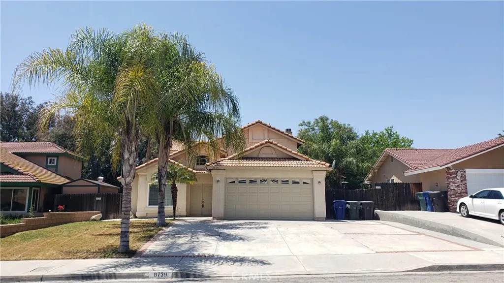 8739 Belladona - Photo 1