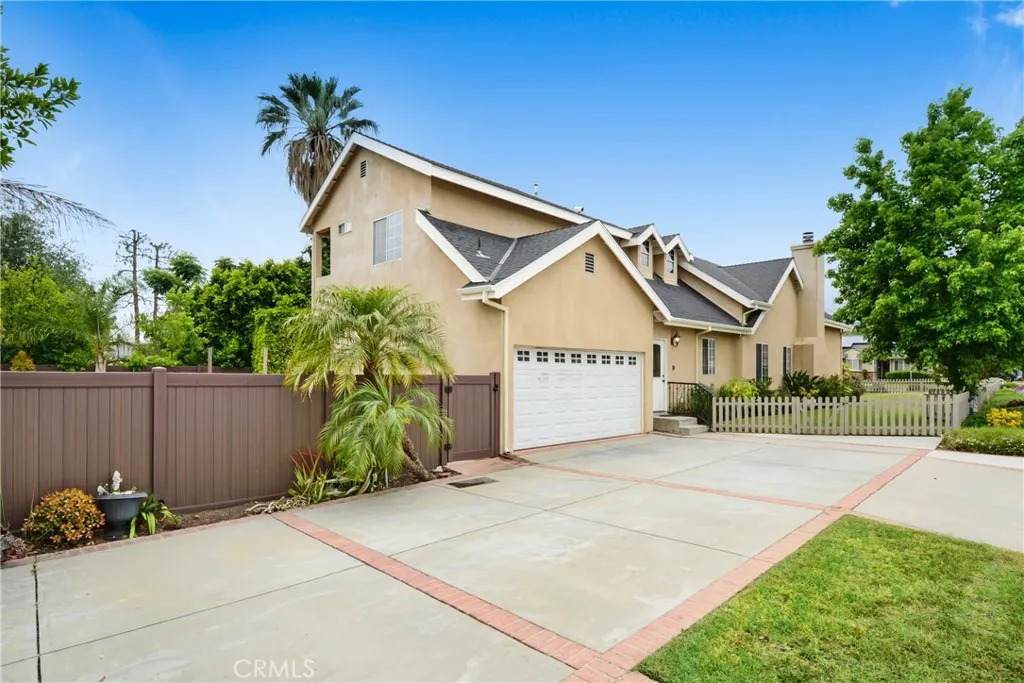 https://bt-photos.global.ssl.fastly.net/sandiego/orig_boomver_1_306789094-1.jpg