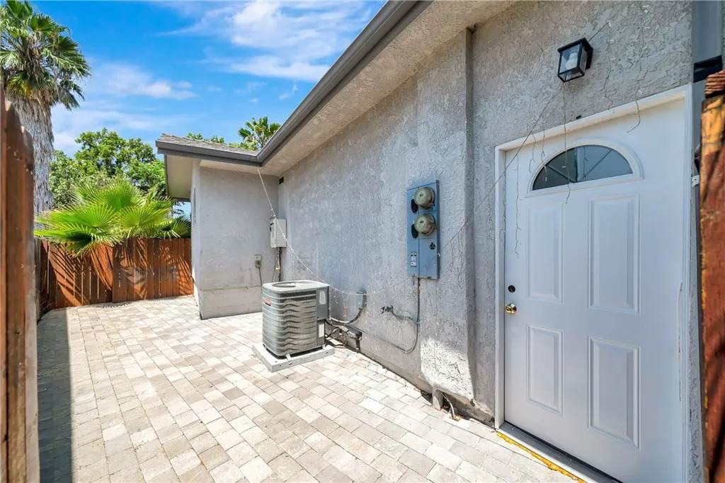 https://bt-photos.global.ssl.fastly.net/sandiego/orig_boomver_1_306789400-1.jpg