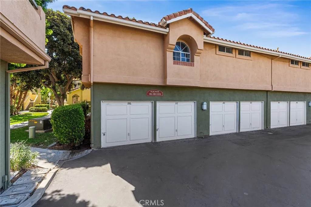 https://bt-photos.global.ssl.fastly.net/sandiego/orig_boomver_1_306794063-1.jpg