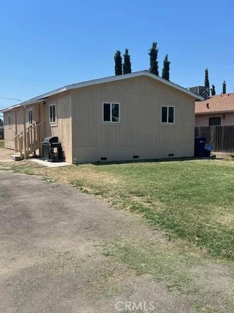 9513 Stanford - Photo 1