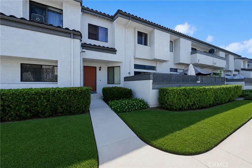 32 Brownfield Lane - Photo 1