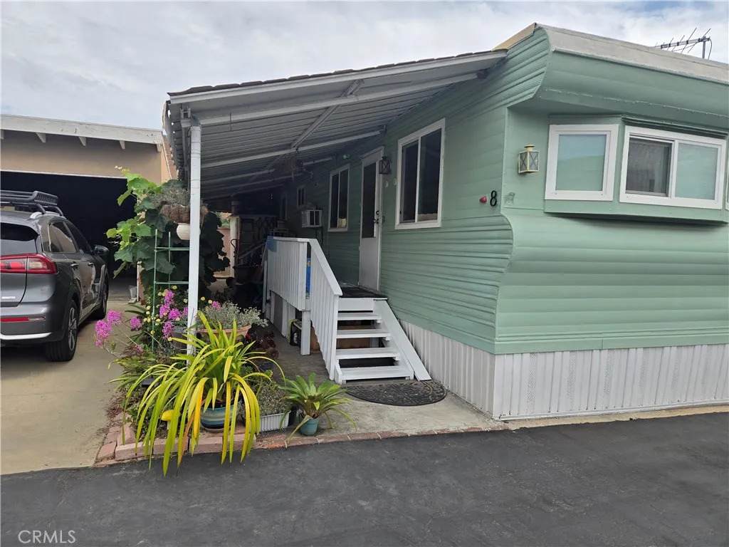 1436 130th St. Spc 8 - Photo 1