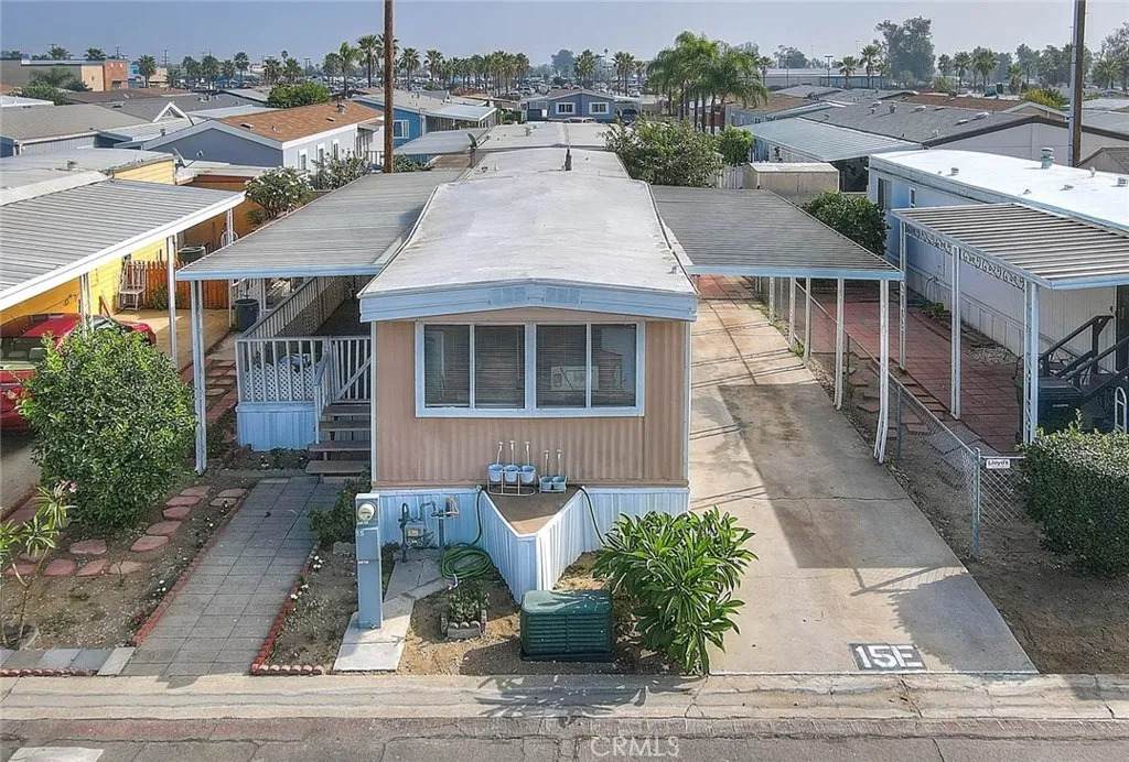 17333 Valley - Photo 1