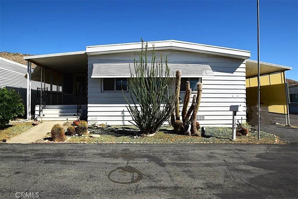 56254 29 Palms - Photo 1