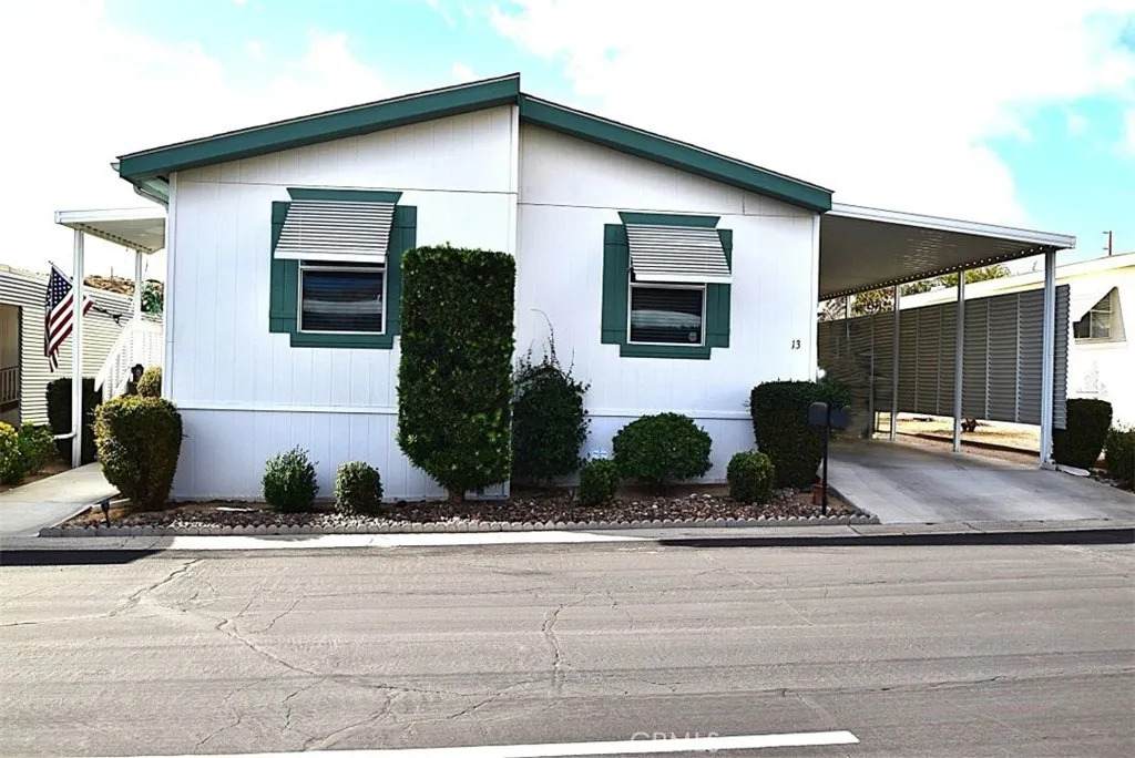 54999 Martinez - Photo 1
