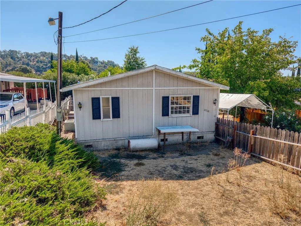 6968 Butte Street - Photo 1