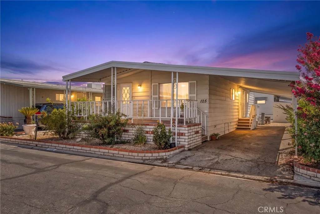 2205 Acacia Ave - Photo 1