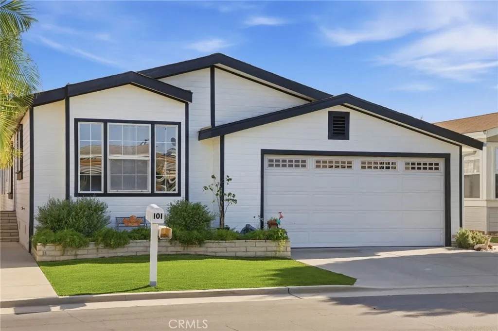 7271 Katella - Photo 1