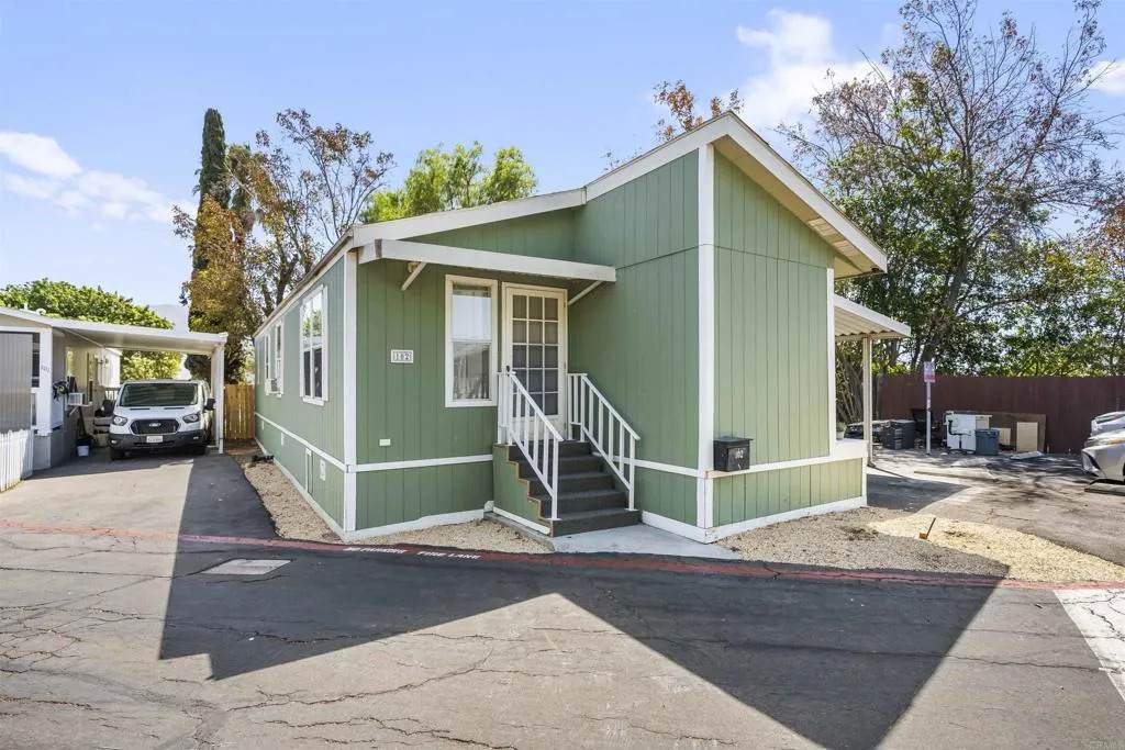 https://bt-photos.global.ssl.fastly.net/sandiego/orig_boomver_1_307082729-1.jpg