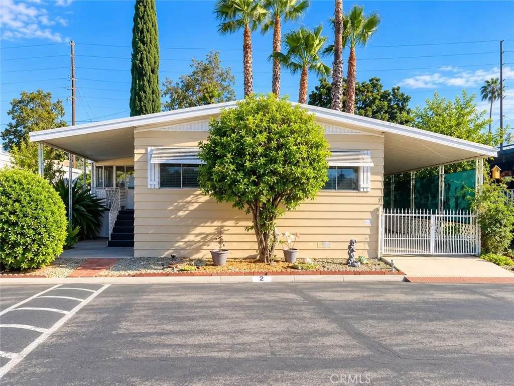 9391 California - Photo 1